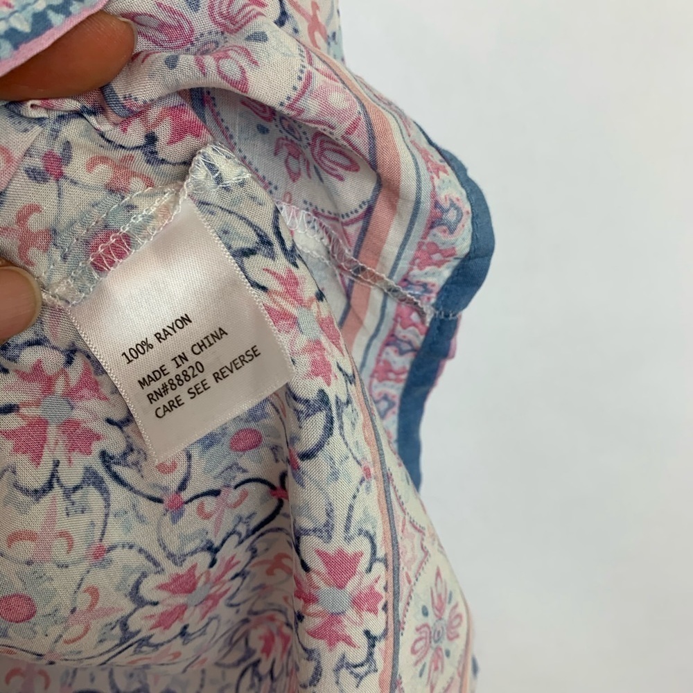 Adrienne Vittadini Floral Blouse Size 1X - Picture 5 of 7